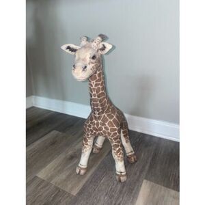 Vintage World Wildlife Fund Determined Productions, 1990-20" Plush Giraffe